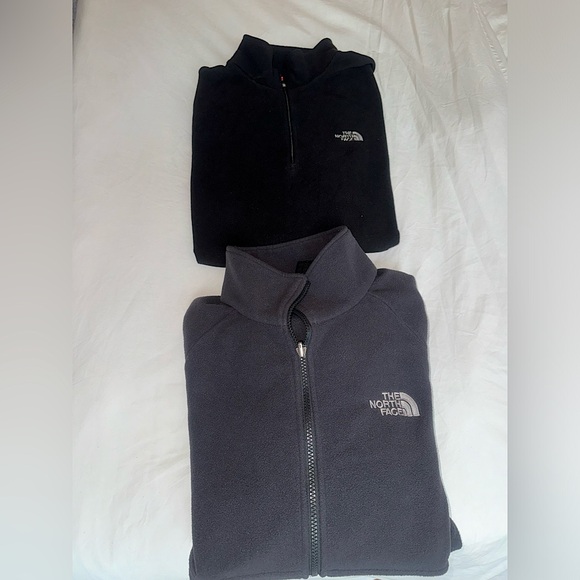 The North Face Black and Gray Zip Up Sweaters - Picture 1 of 13
